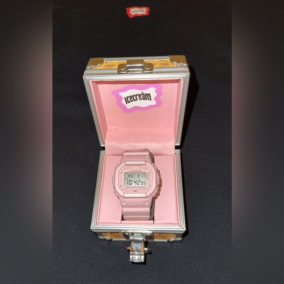 G-Shock X ICECREÀM watch - Picture 1 of 7